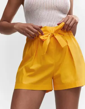 Paperbag-Shorts mit Schleife
