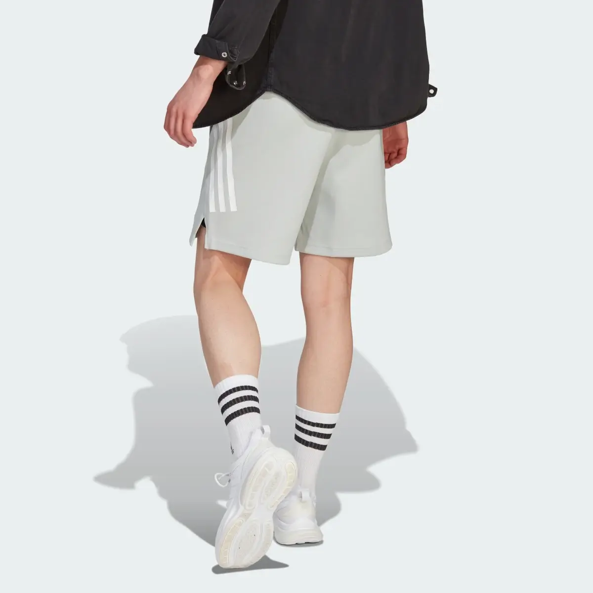 Adidas Shorts Future Icons 3 Franjas. 2