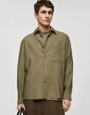 Regular-fit shirt with chest pocket