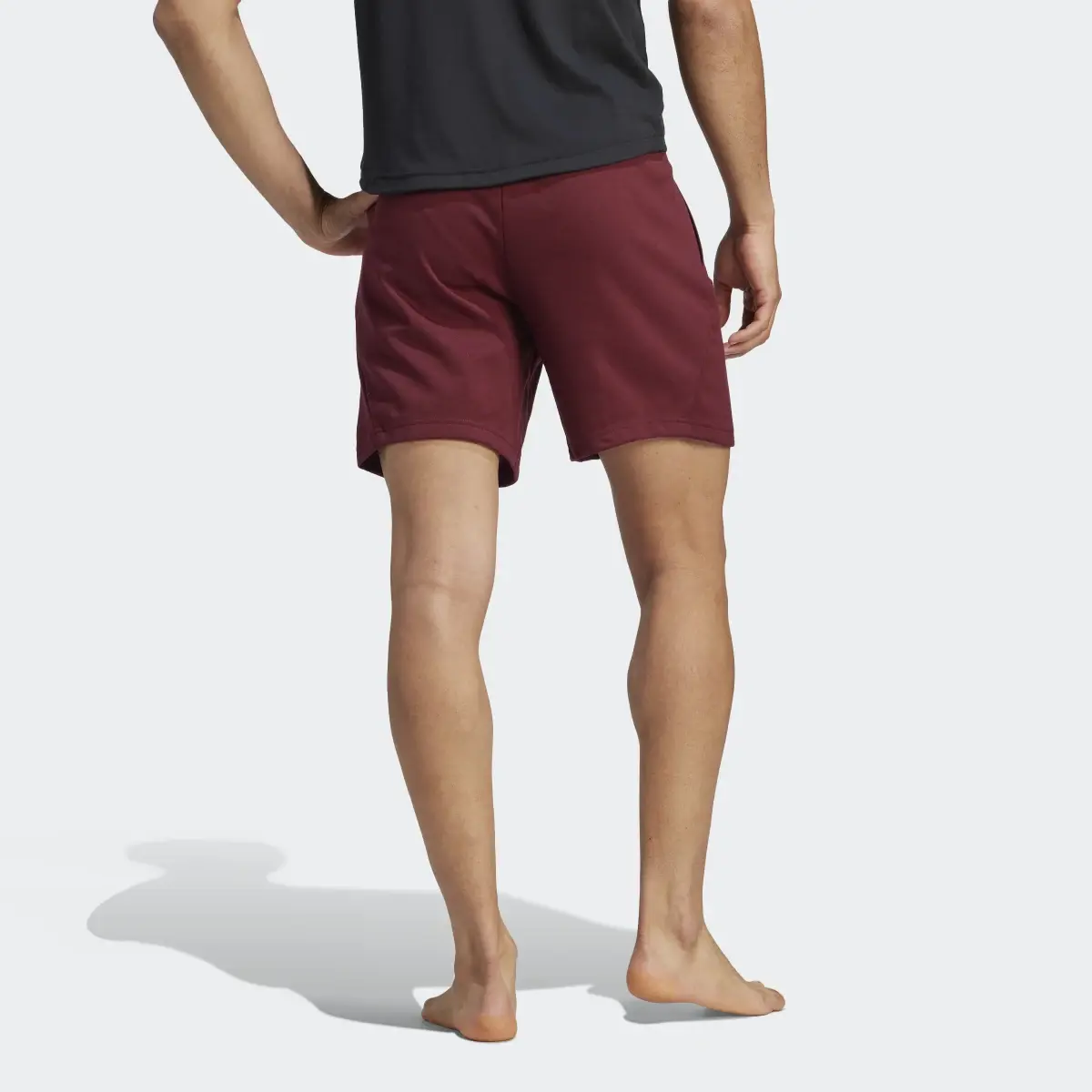 Adidas Shorts de Entrenamiento Yoga. 2