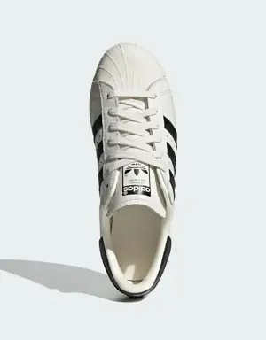 Adidas Scarpe Superstar 82. 3