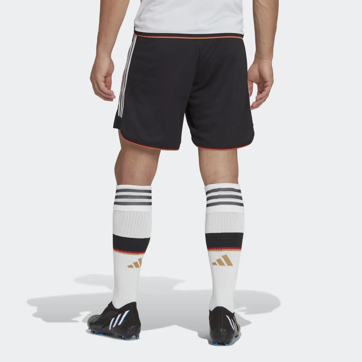 Adidas DFB 22 Heimshorts. 2