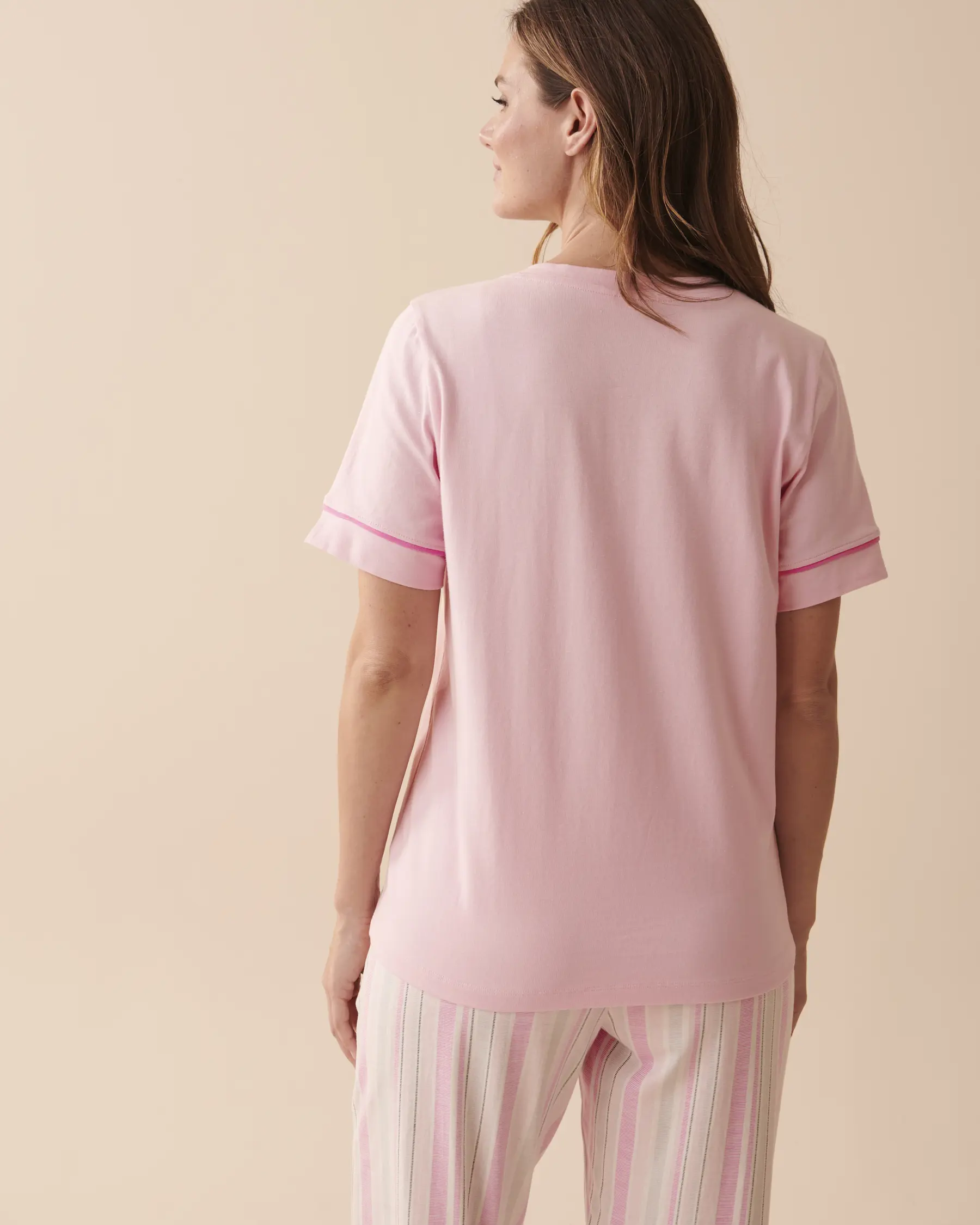 La Vie en Rose Cotton Pink Flamingo T-shirt. 2