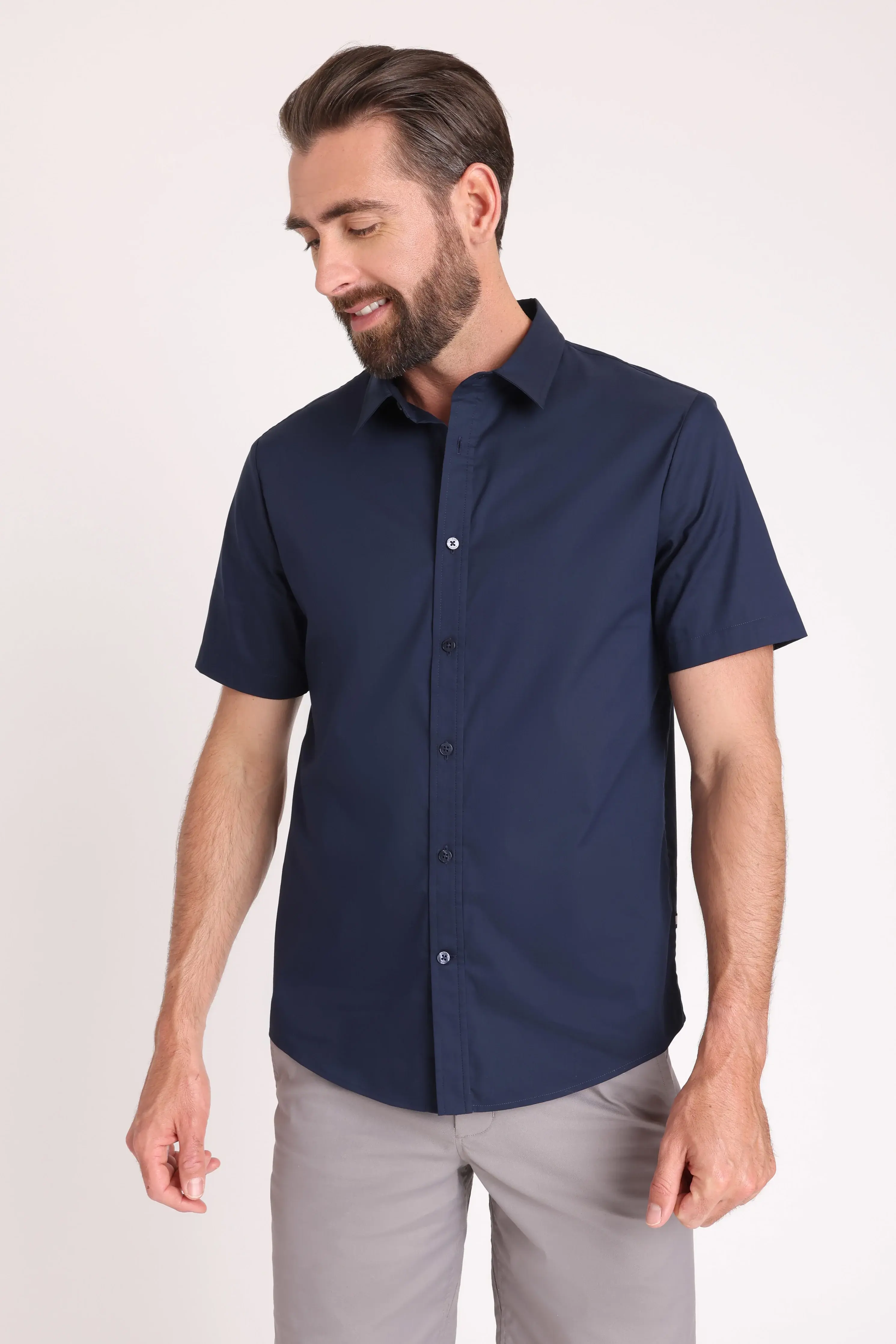 Kit And Ace Stay Cool Poplin Short Sleeve Shirt Standard Fit. 1