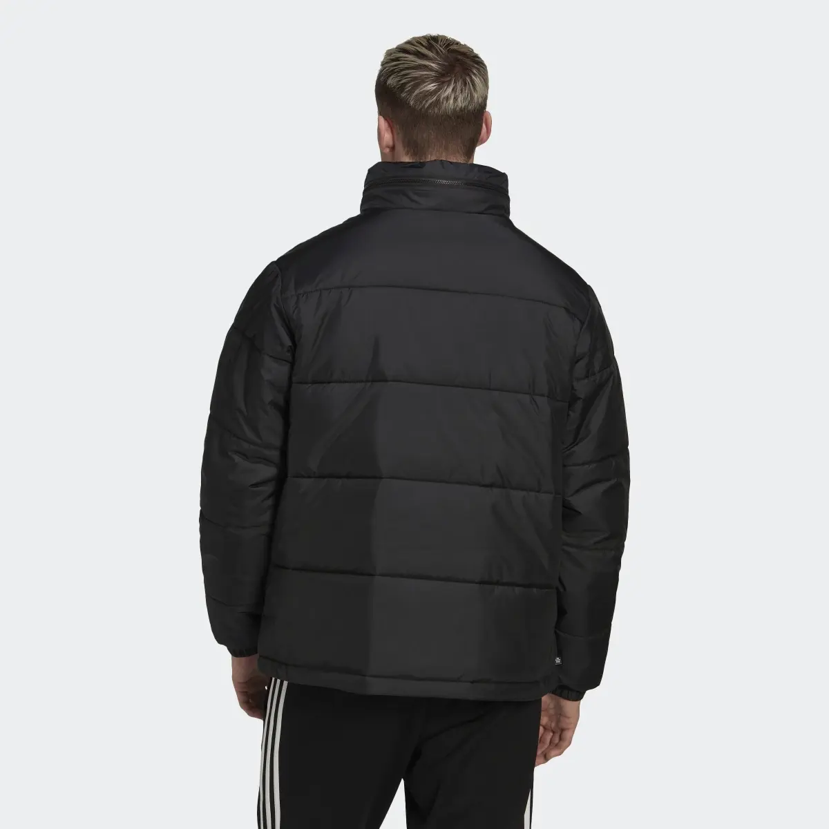 Adidas Chamarra Acolchada Essentials. 3