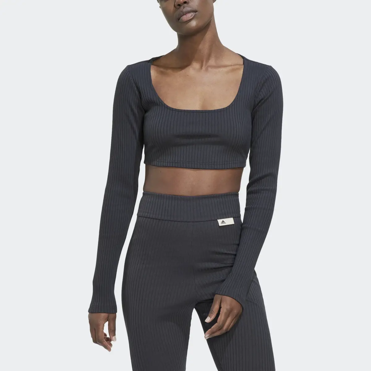 Adidas Maglia Studio Lounge Ribbed Cropped Long Sleeve. 1