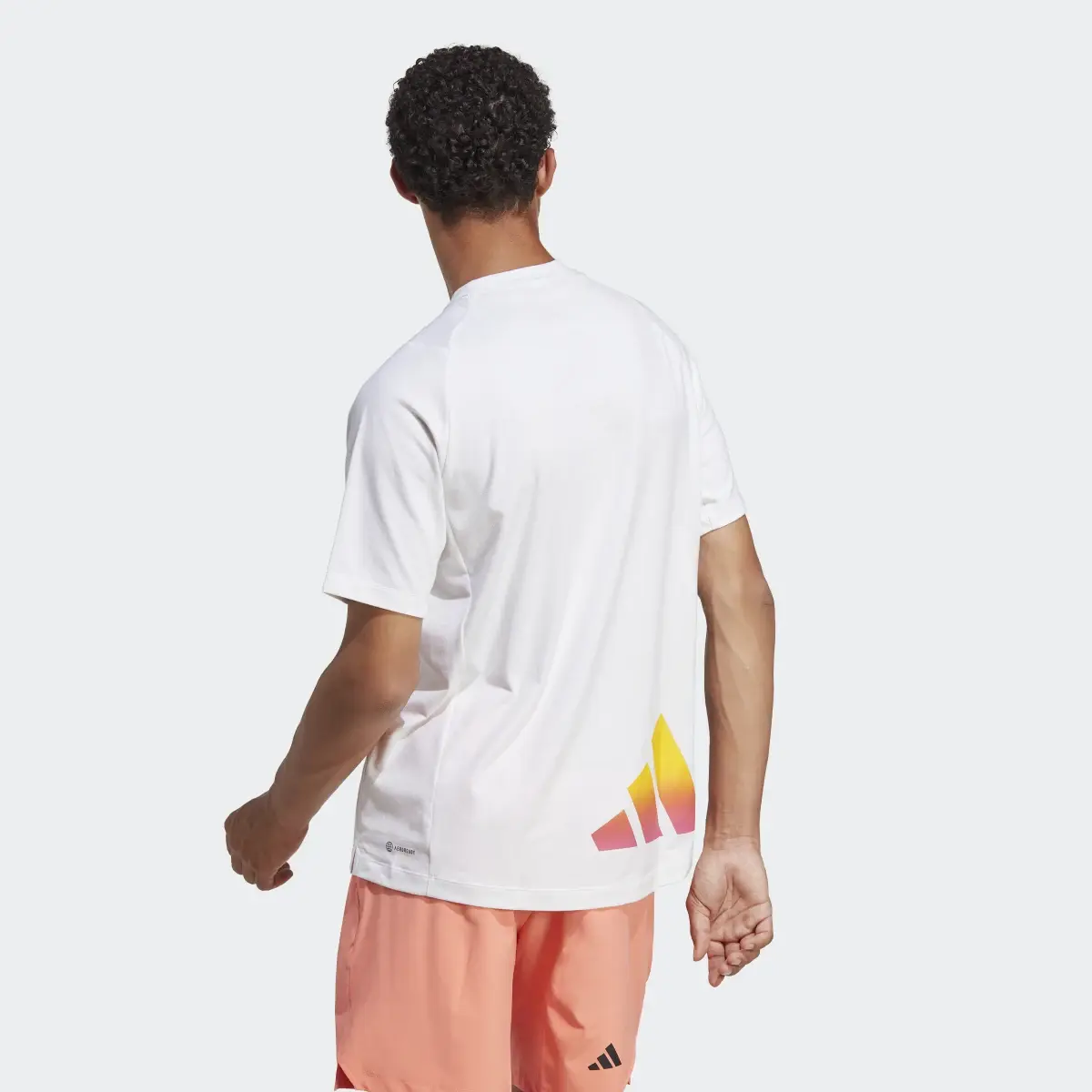 Adidas T-shirt Train Icons. 3