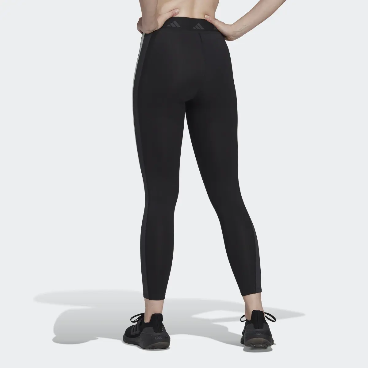 Adidas Hyperglam Training Techfit 7/8 Leggings. 2