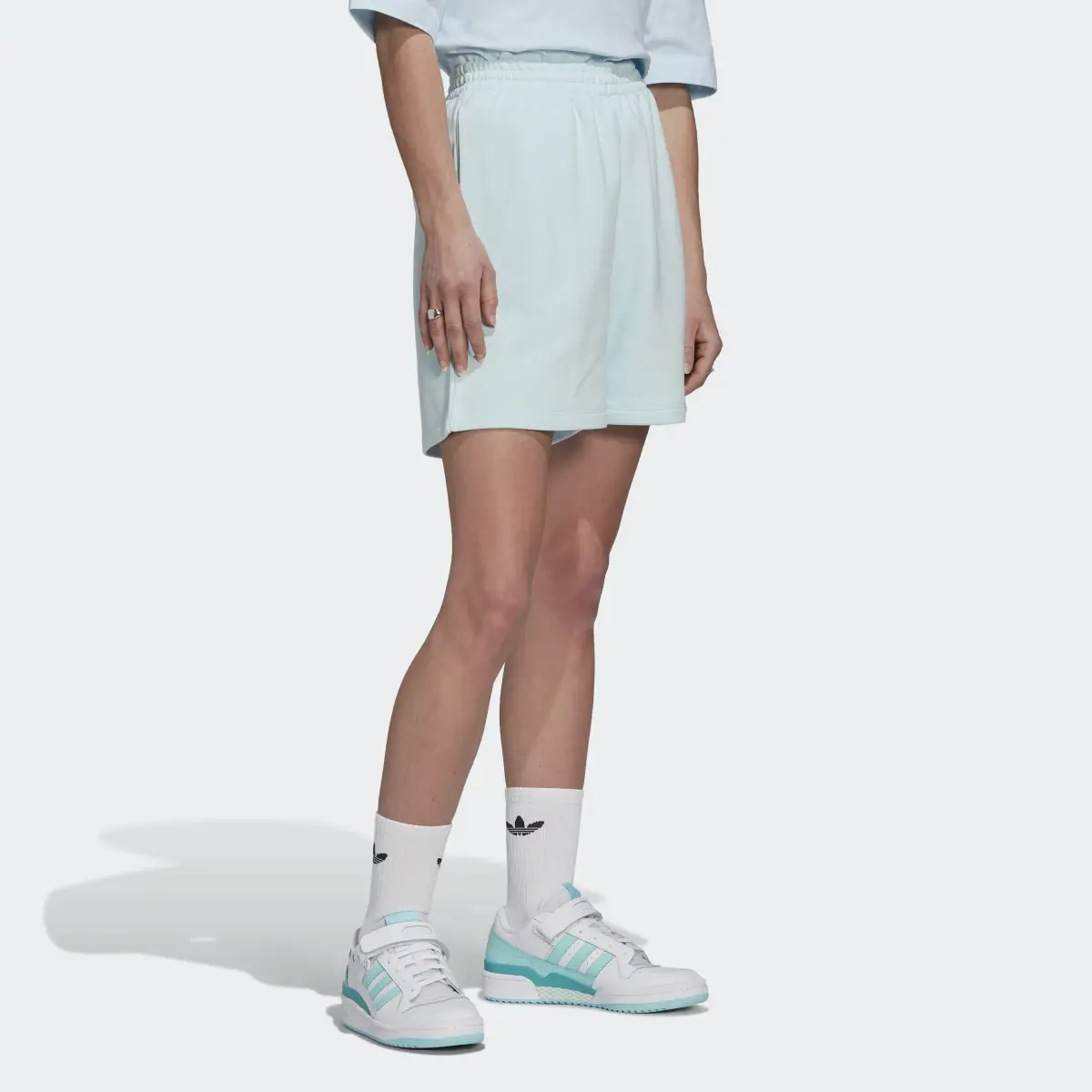 Adidas Adicolor Essentials French Terry Shorts. 3