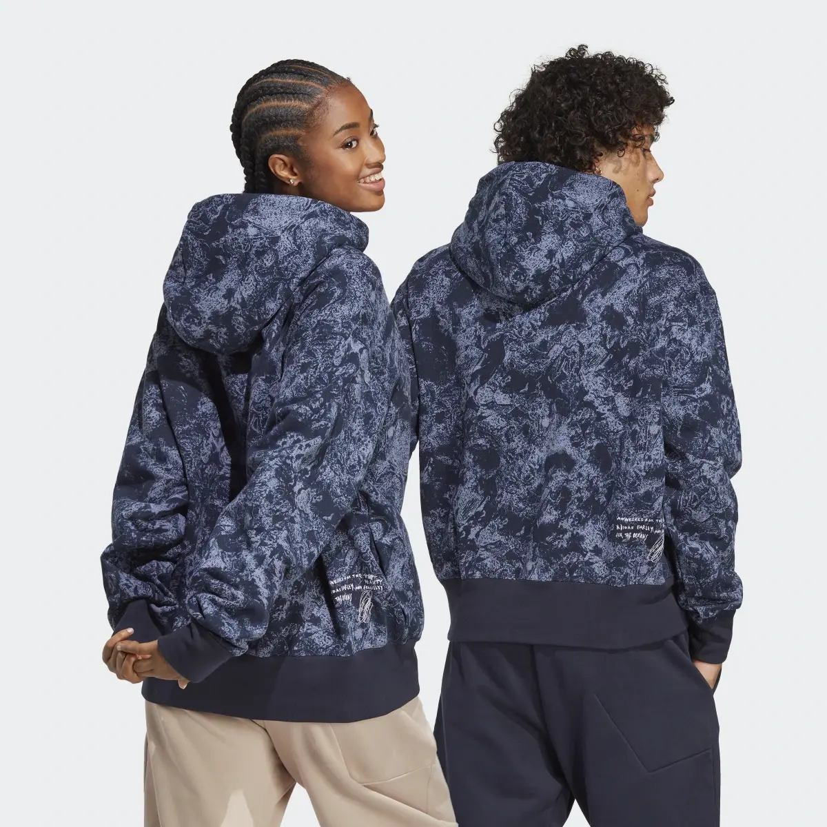 Adidas x Parley Hoodie – Genderneutral. 2