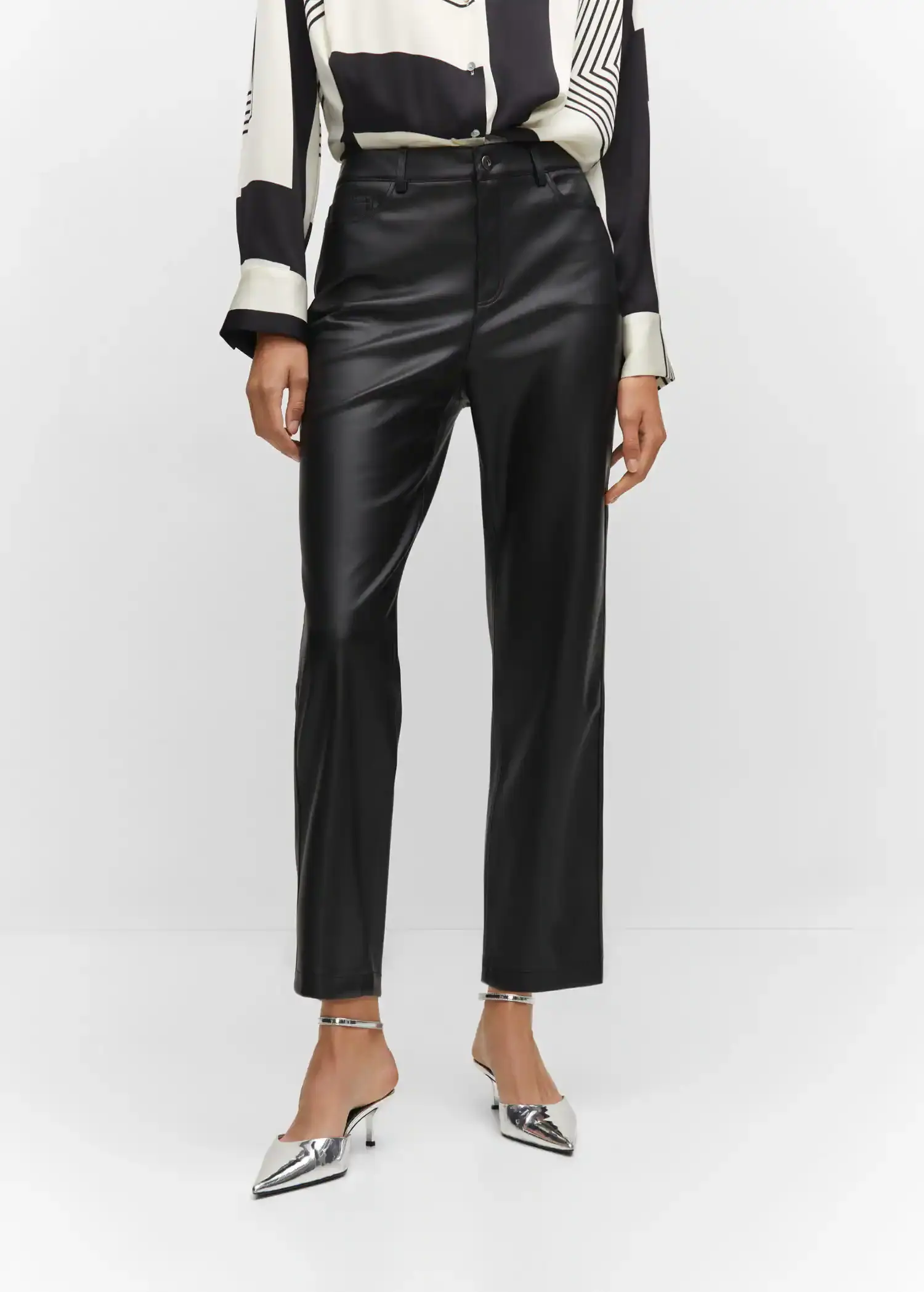 Mango Leather-effect straight trousers. 2