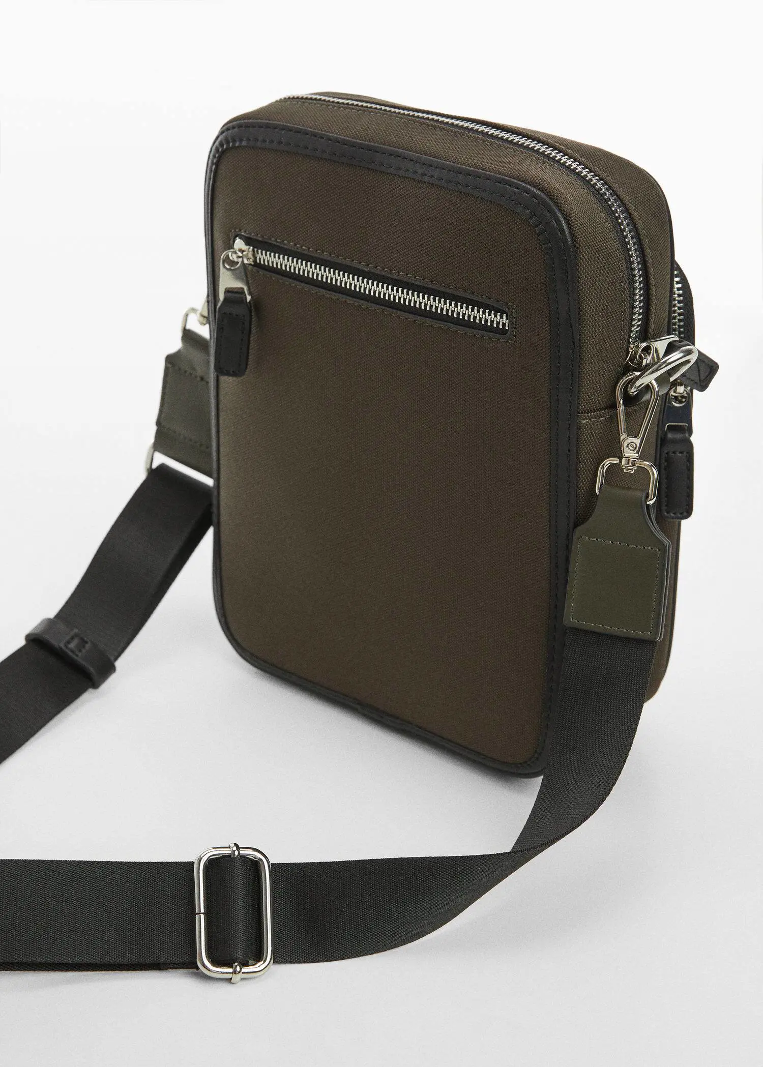 Mango Shoulder bag with leather-effect details . 3