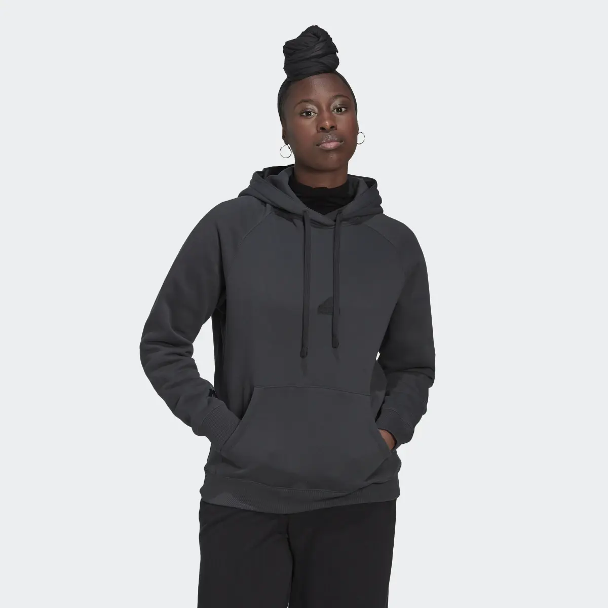 Adidas Sweat-shirt à capuche oversize. 2