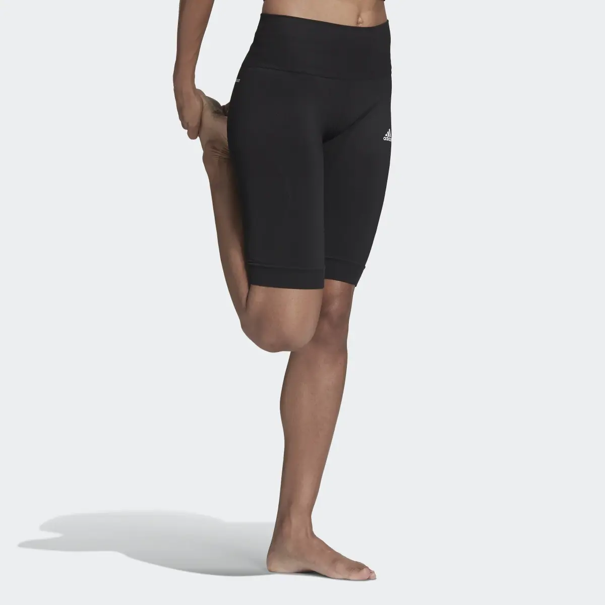 Adidas AEROKNIT Seamless Short Tights. 1