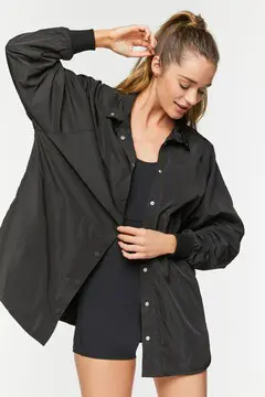 Forever 21 Forever 21 Active Oversized Dolphin Hem Jacket Black. 2