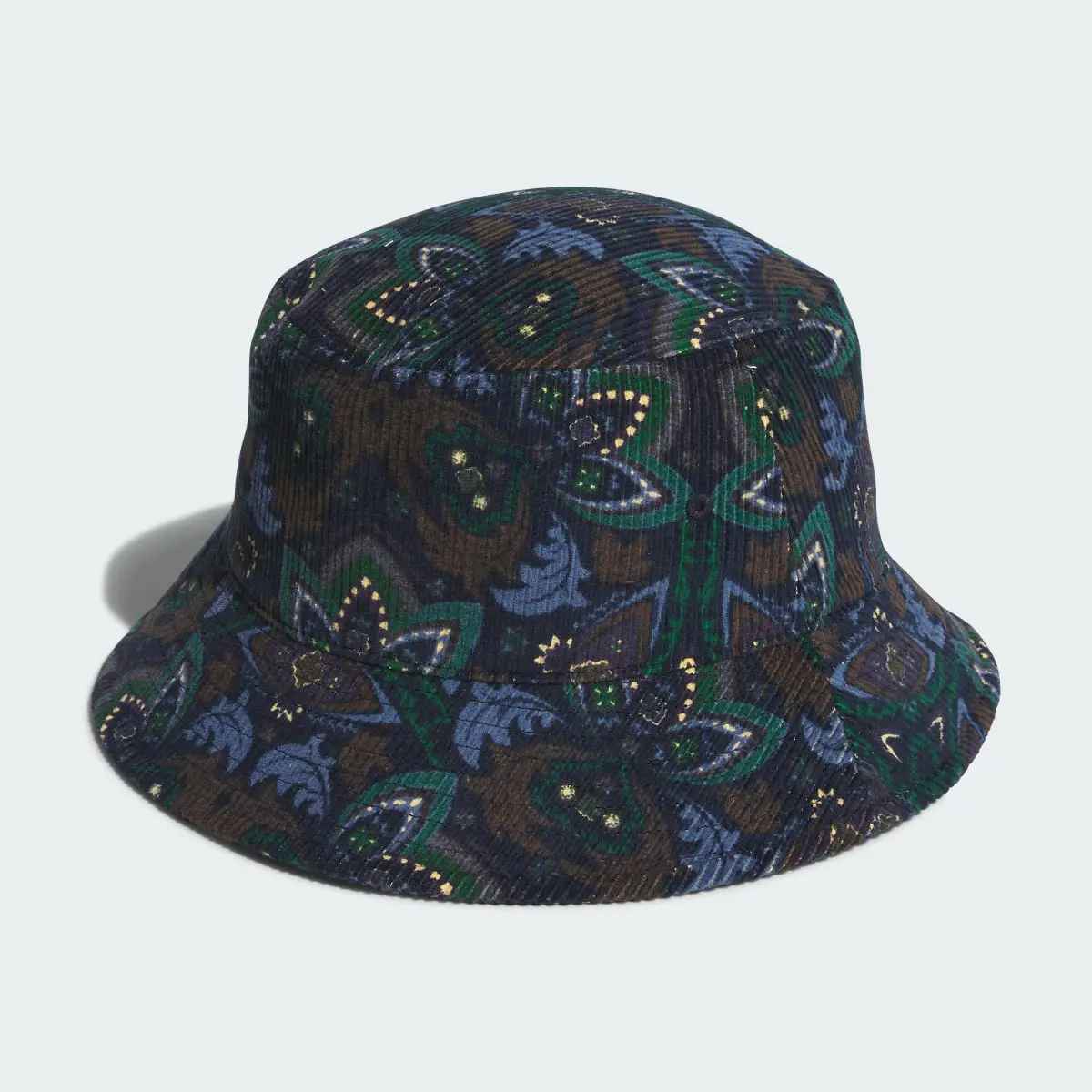 Adidas Bucket Hat. 3