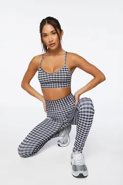 Forever 21 Forever 21 Active Gingham Seamless Leggings White/Black. 2