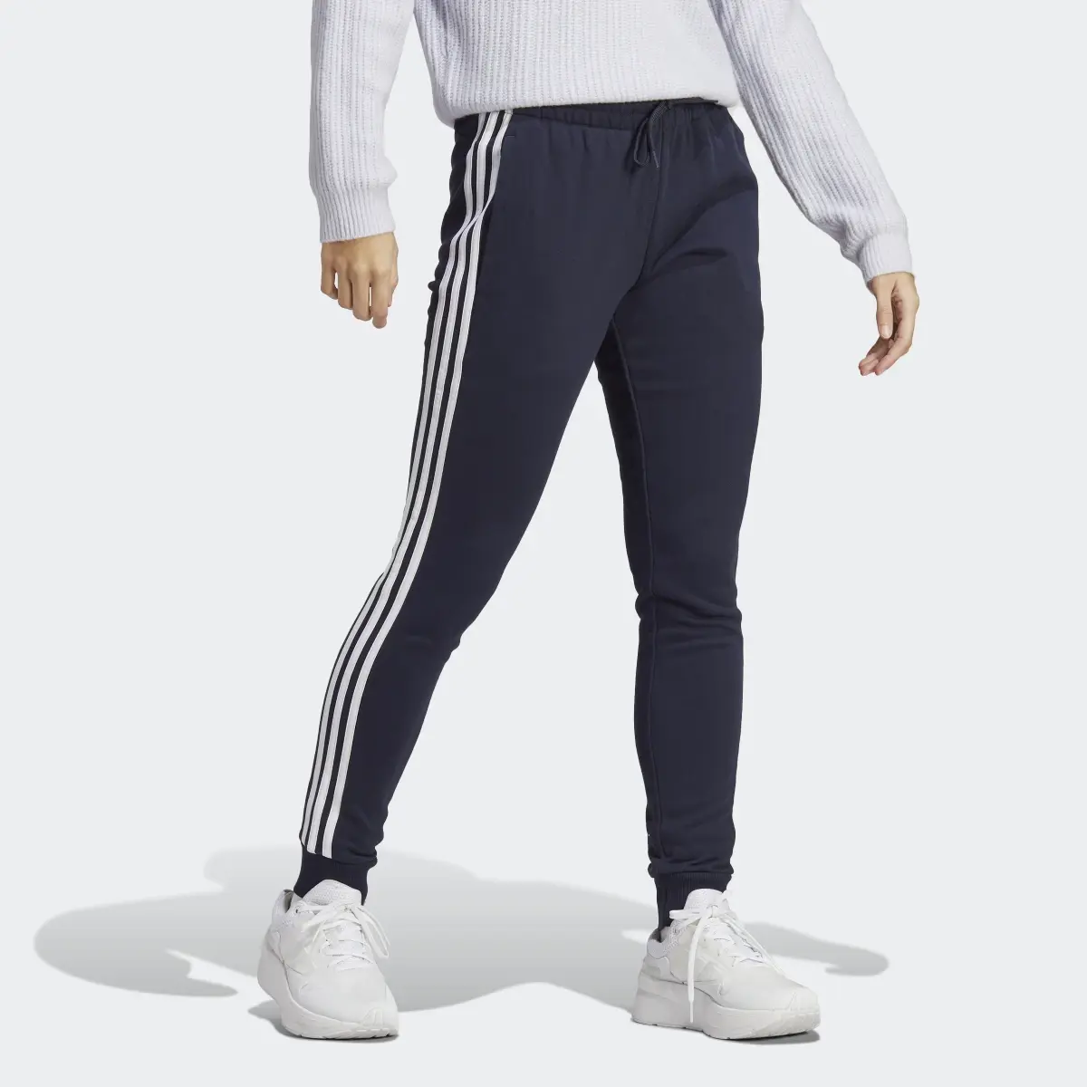 Adidas Pantaloni Essentials 3-Stripes French Terry Cuffed. 3