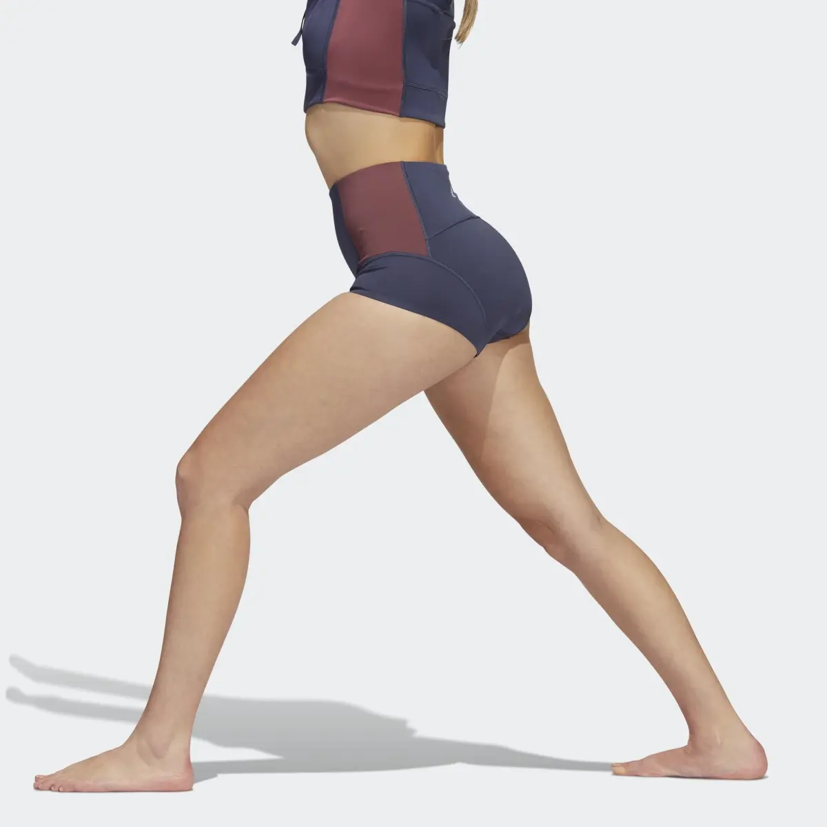 Adidas Shorts de Yoga. 2