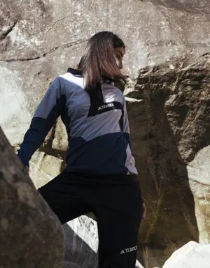 Adidas Techrock Ultralight 1/2-Zip Hooded Fleece Jacket. 3