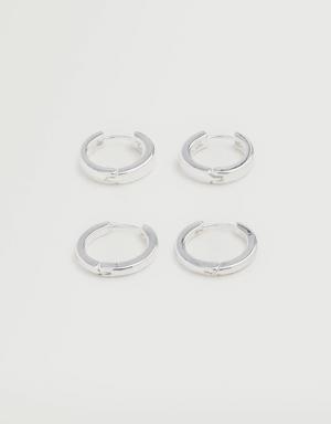 Set of hoop earrings 