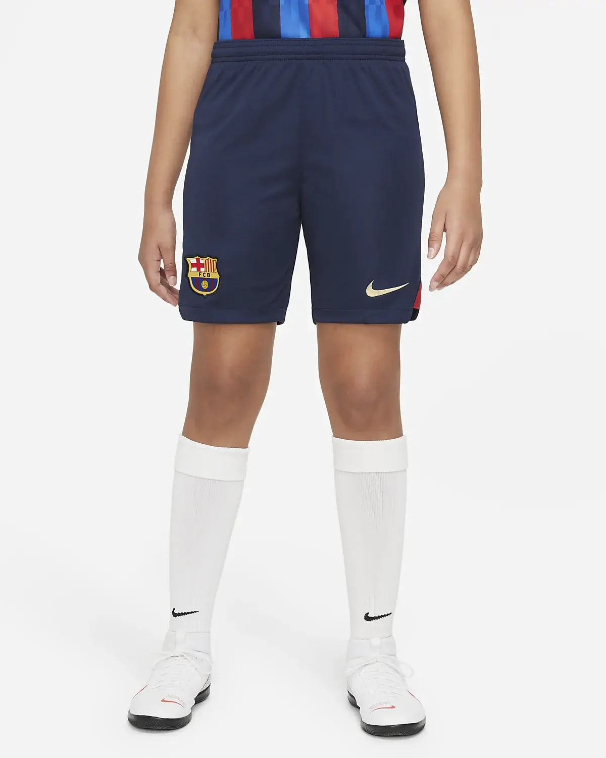 Nike F.C. Barcelona 2022/23 Stadium Home. 1