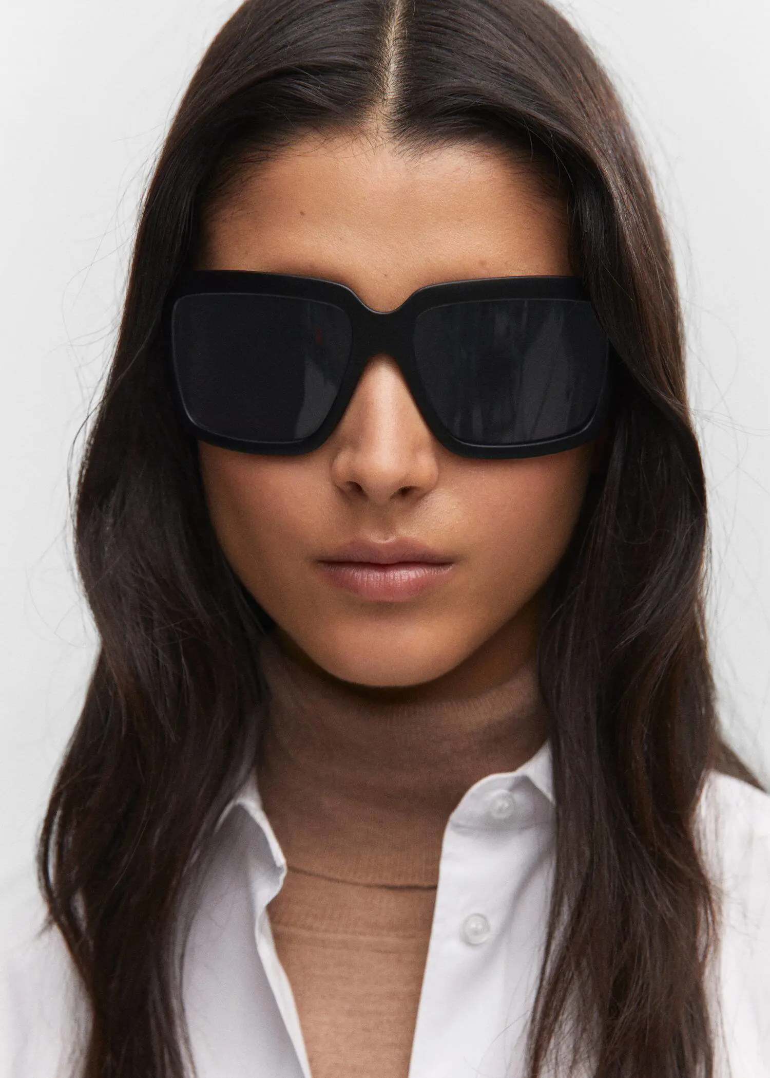 Mango Squared frame sunglasses. 2