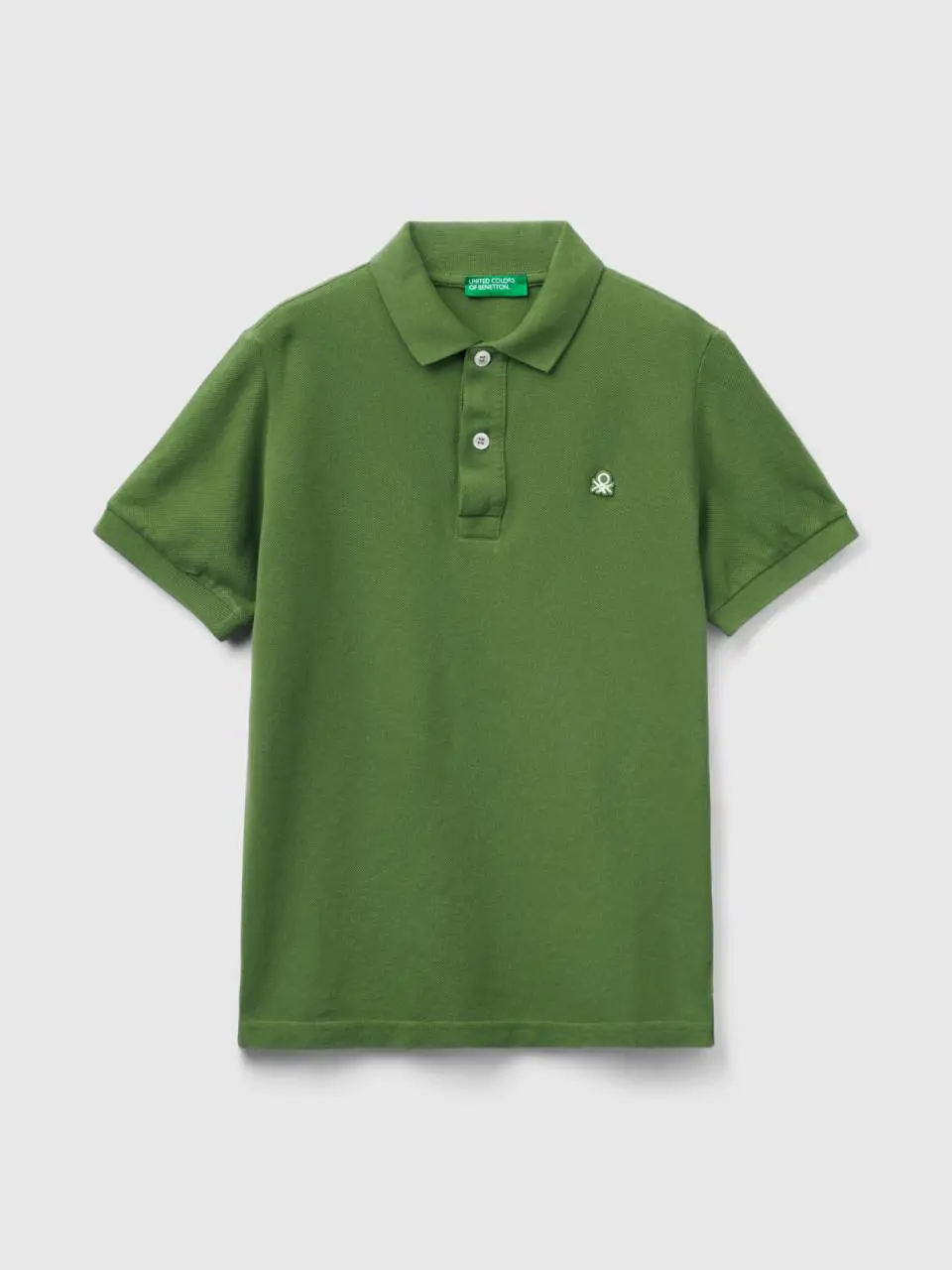 Benetton slim fit polo in 100% organic cotton. 1