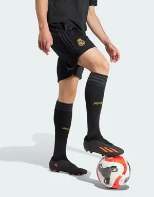 Adidas Pantalón corto tercera equipación Real Madrid 23/24. 3