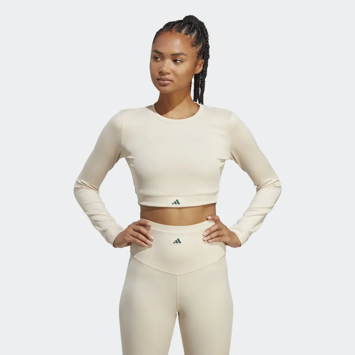 Adidas Maglia Sports Club Long Sleeve Crop. 2