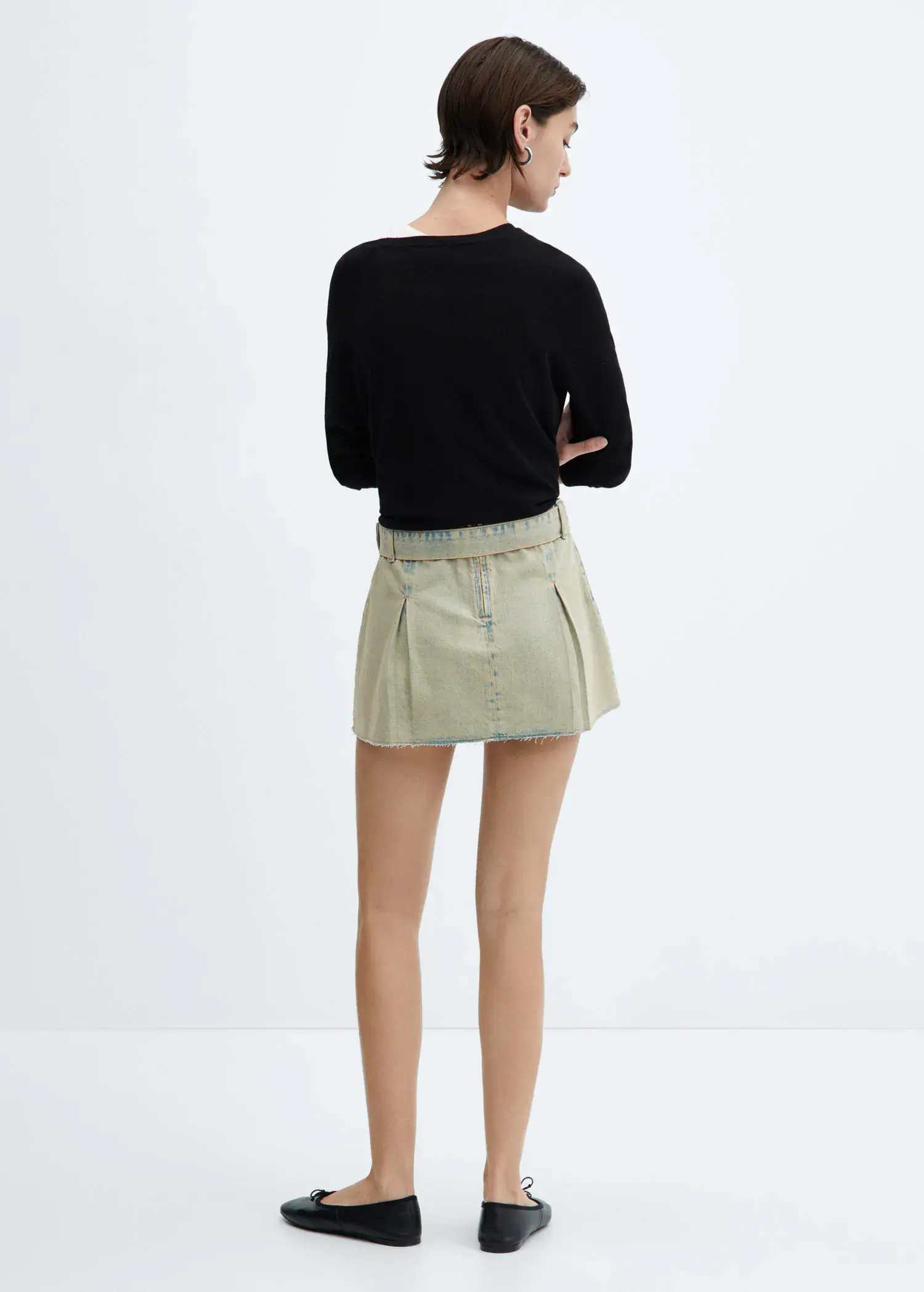 Mango Denim mini-skirt with belt. 3