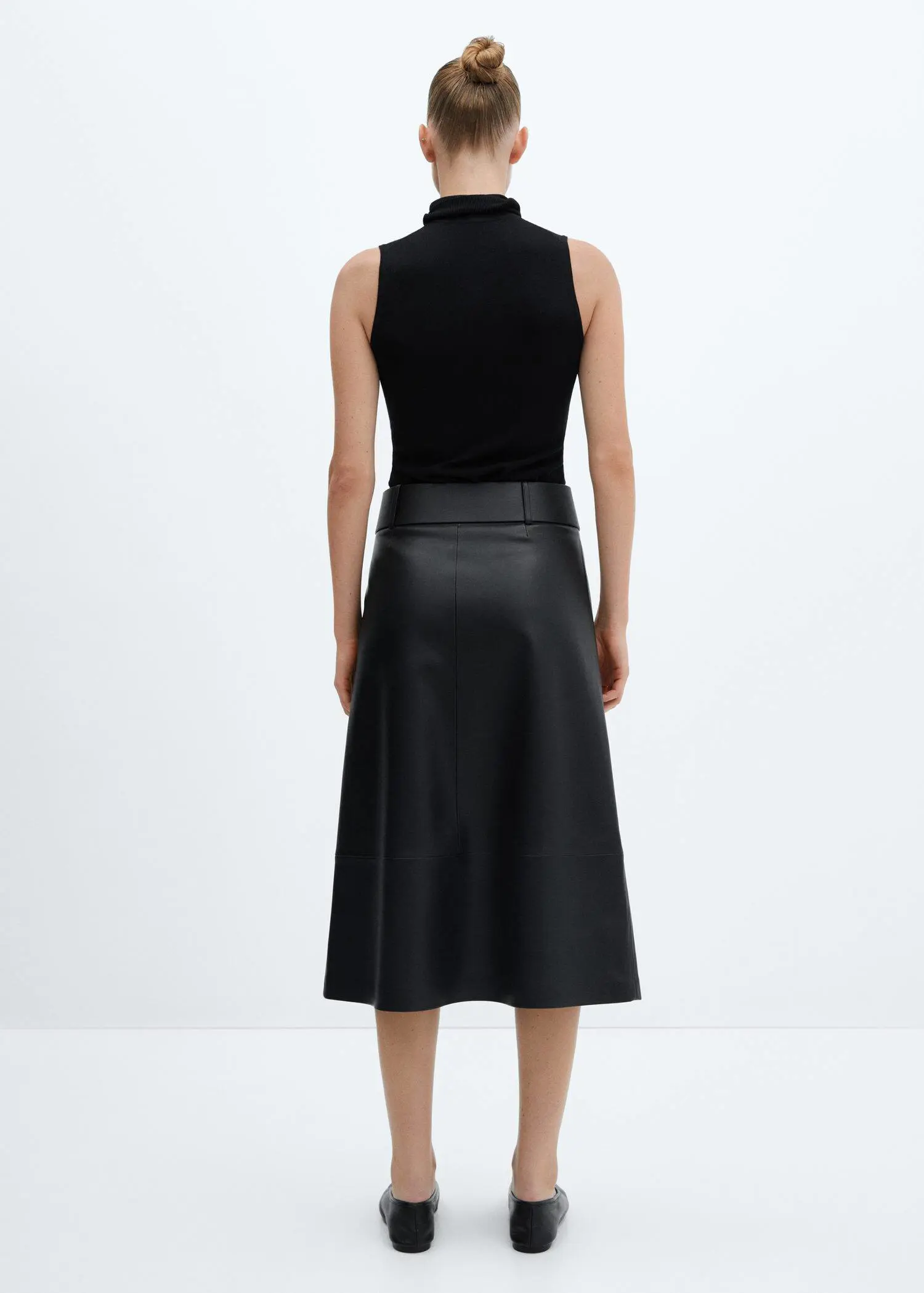 Mango Leather-effect midi-skirt with belt. 3