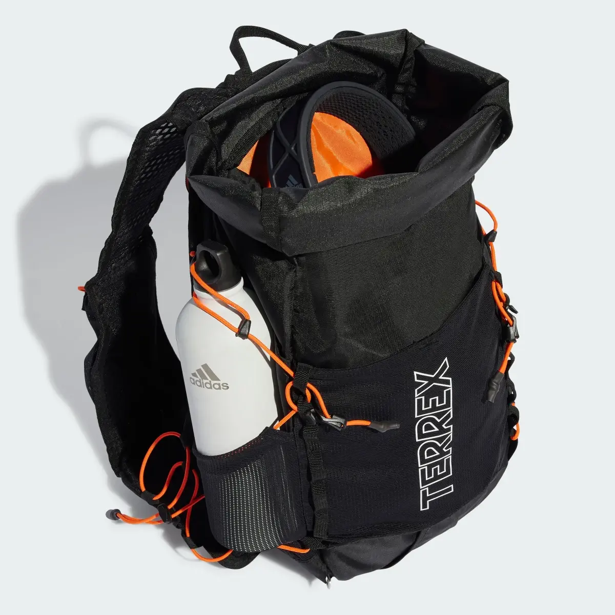 Adidas Terrex Aeroready Speed Hiking Backpack 15 L. 3