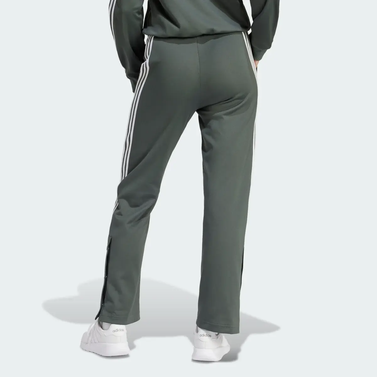 Adidas Iconic Wrapping 3-Stripes Snap Trackpant. 2