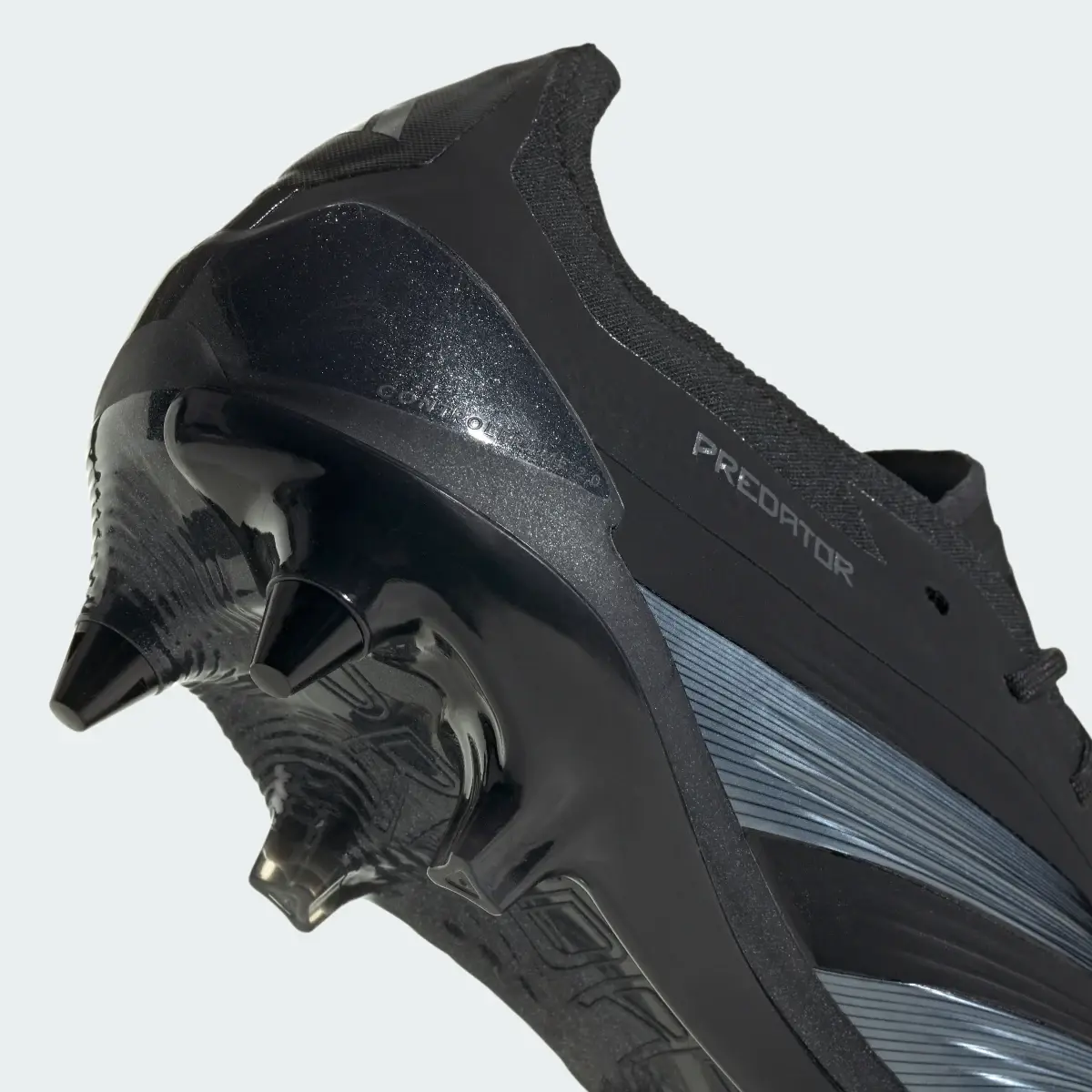 Adidas Predator Elite Soft Ground Football Boots. 3