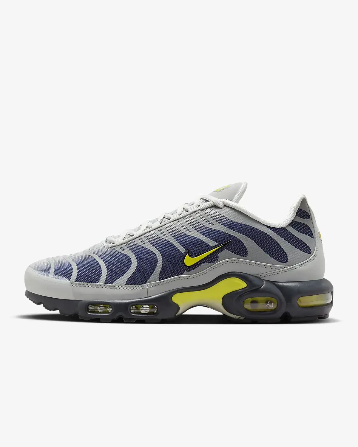 Nike Air Max Plus. 1