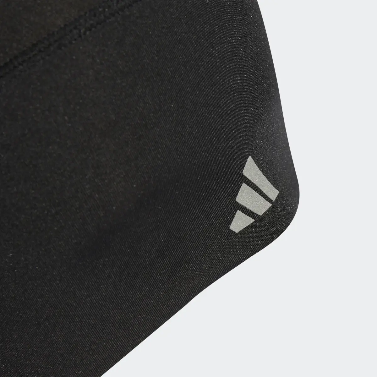 Adidas AEROREADY Fitted Beanie. 3