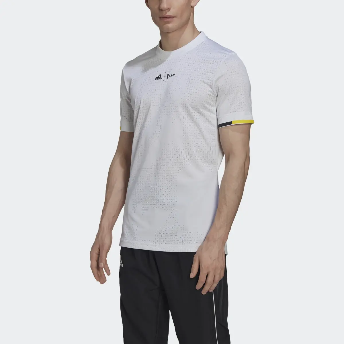 Adidas Tennis London FreeLift Tee. 1