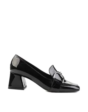 Siyah Rugan Kadın Klasik Topuklu Ayakkabı M0840534598
