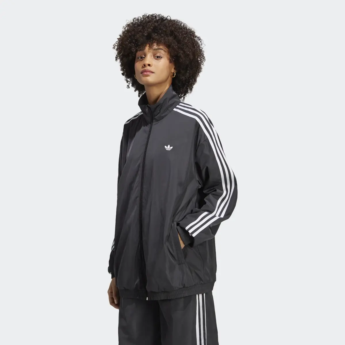 Adidas Track jacket Oversize. 2