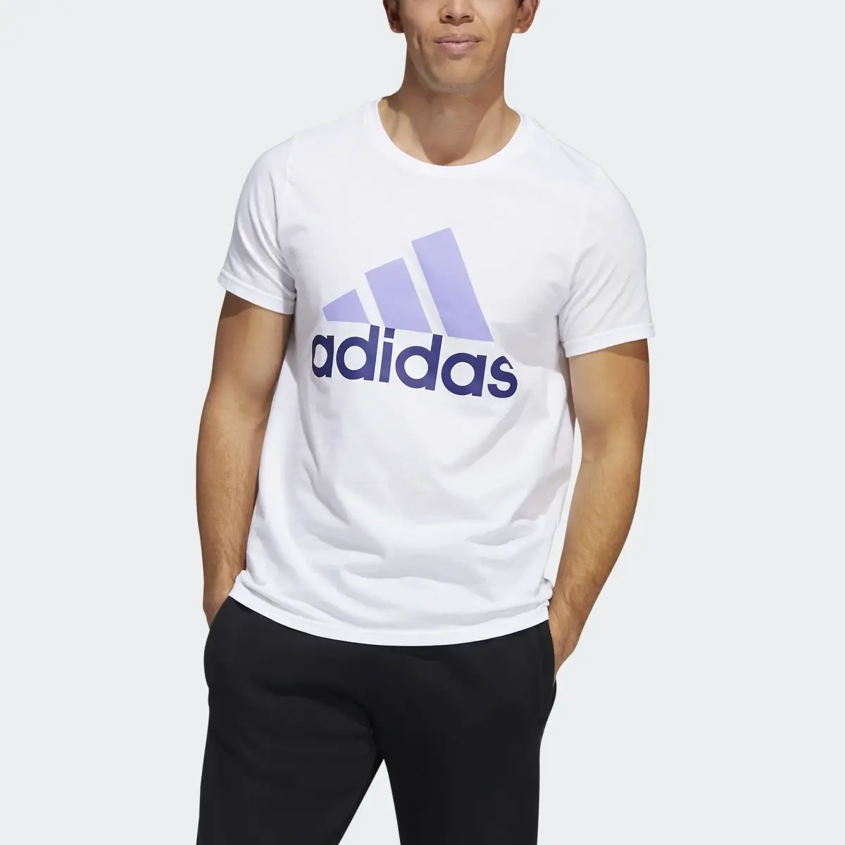 Adidas Playera Badge of Sport Basic. 1