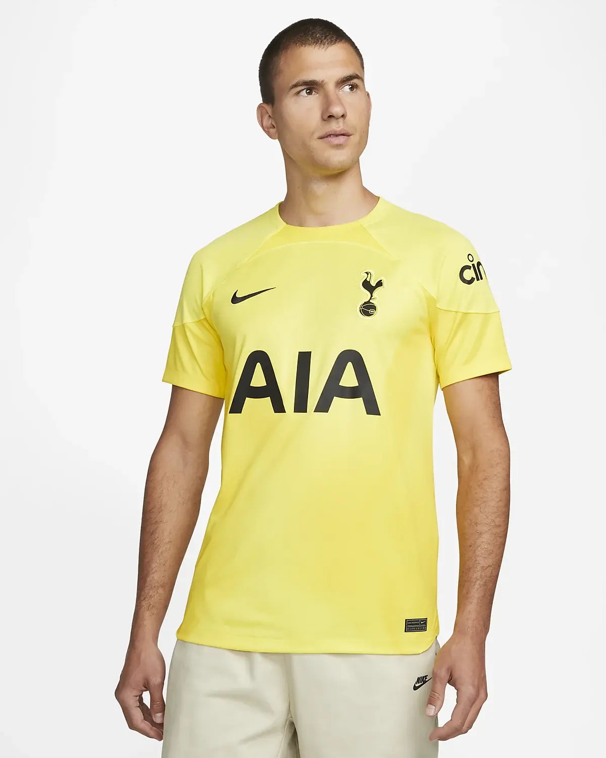 Nike Equipación de portero Stadium Tottenham Hotspur 2022/23. 1