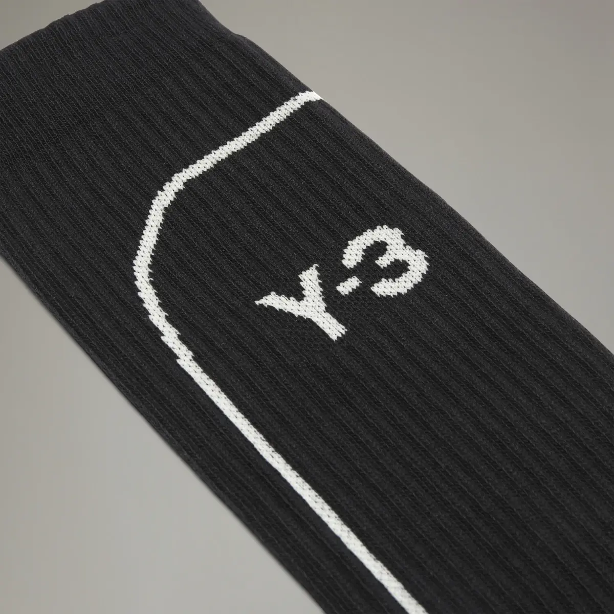 Adidas Y-3 KNEE SOCK. 3