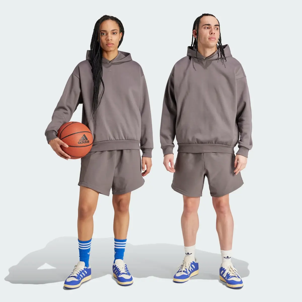 Adidas Short tissé adidas Basketball. 1
