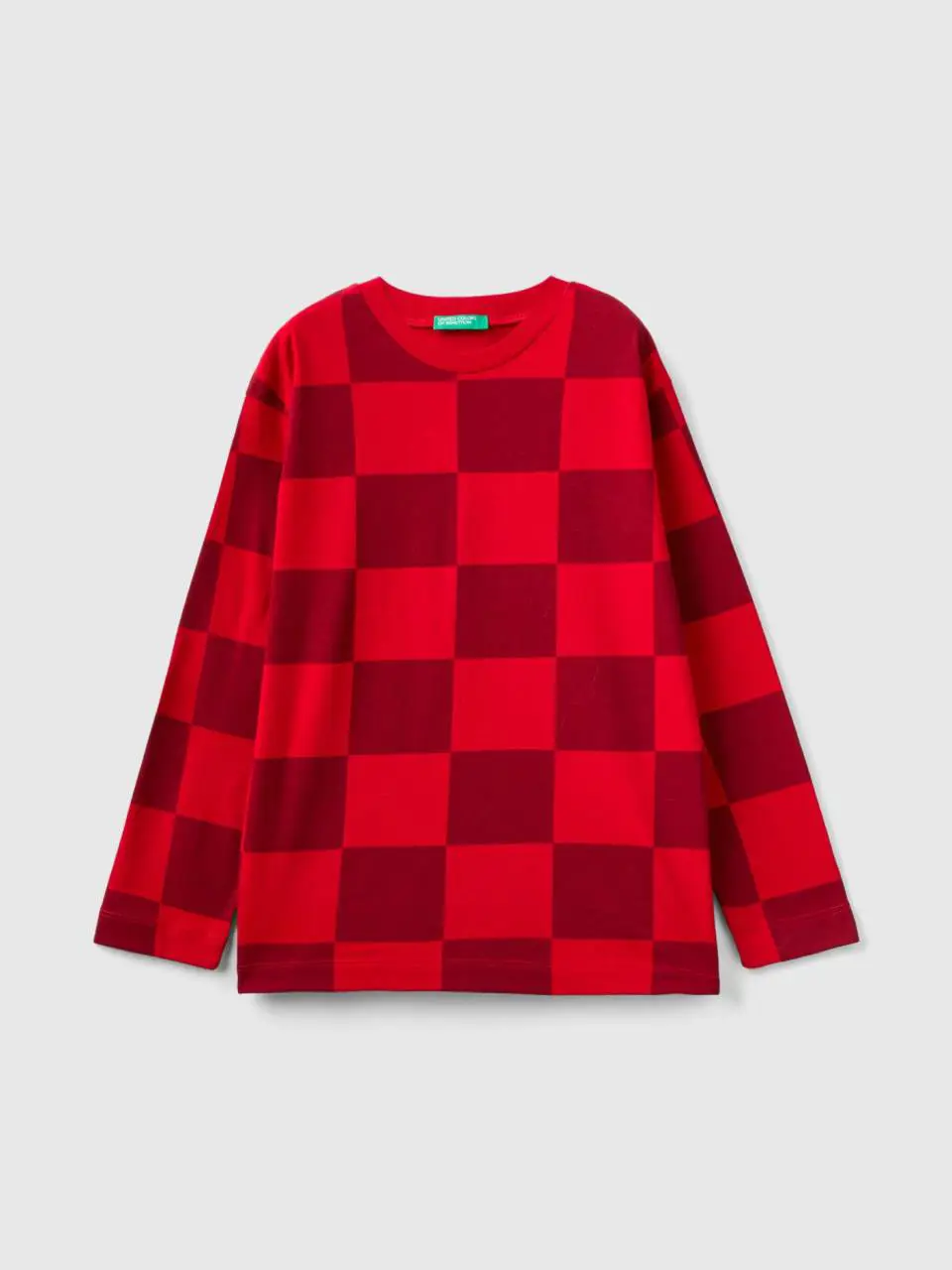 Benetton warm checkered t-shirt. 1