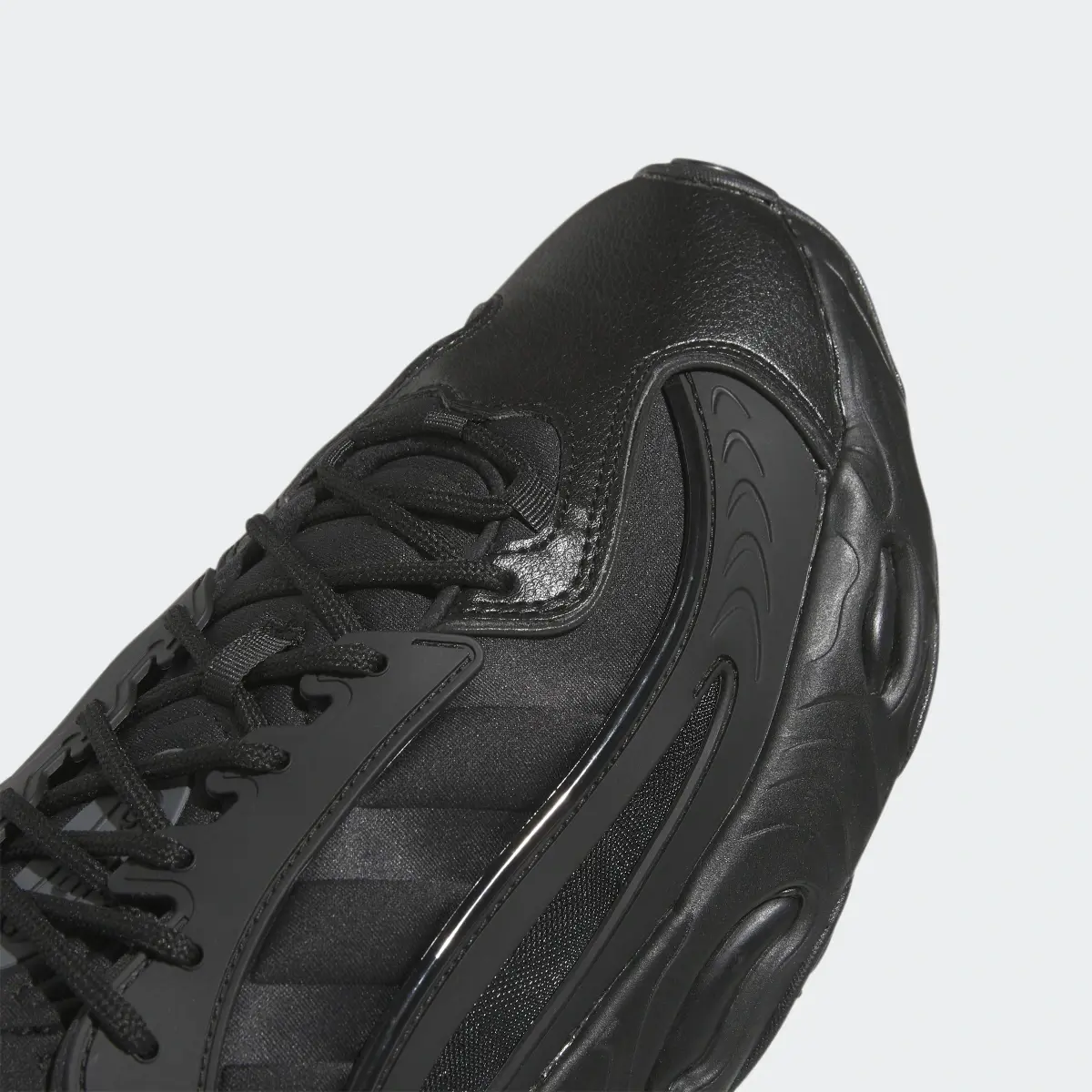 Adidas OZNOVA Ayakkabı. 3