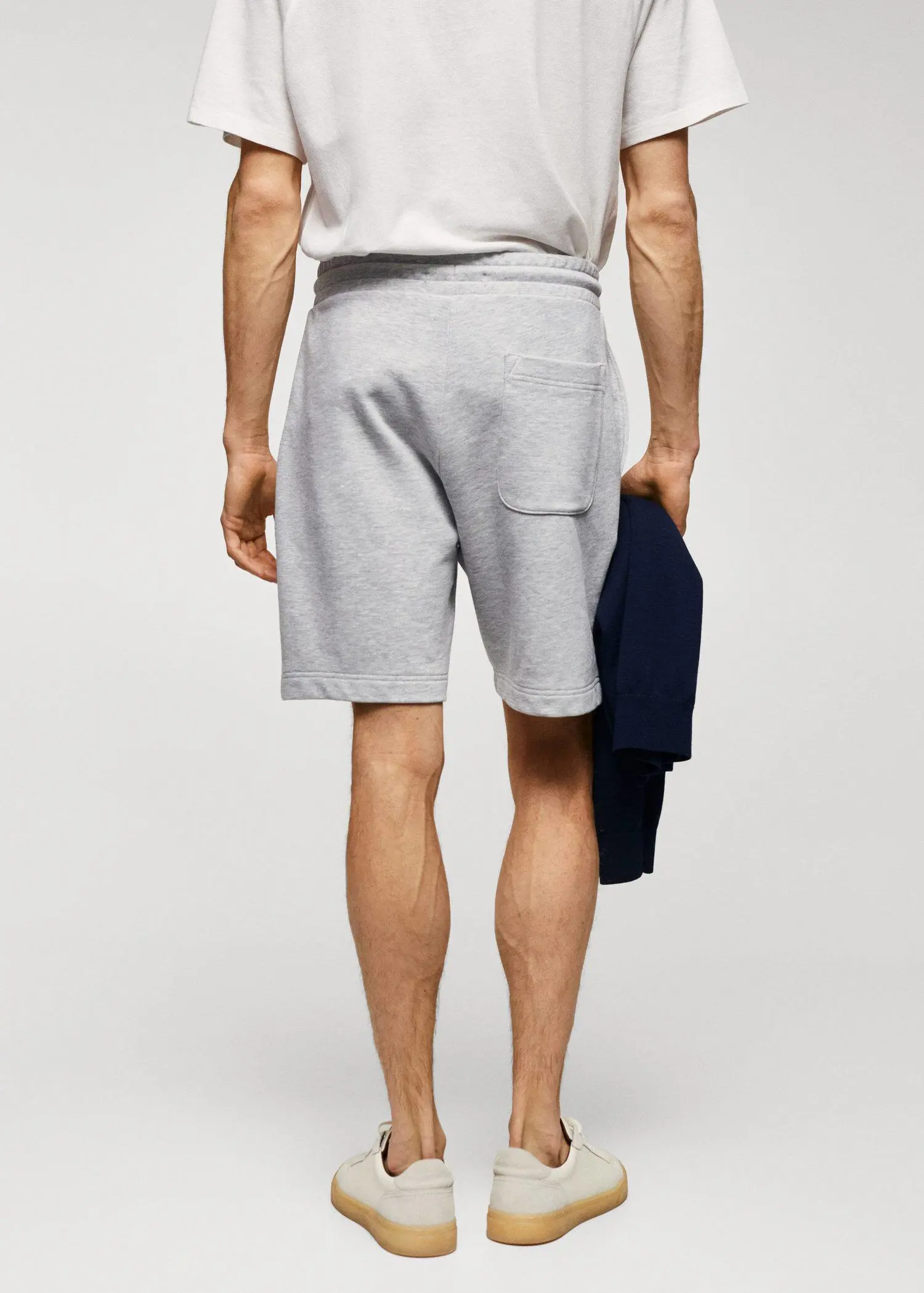 Mango Bermudashorts im Jogger-Stil aus Baumwolle. 3