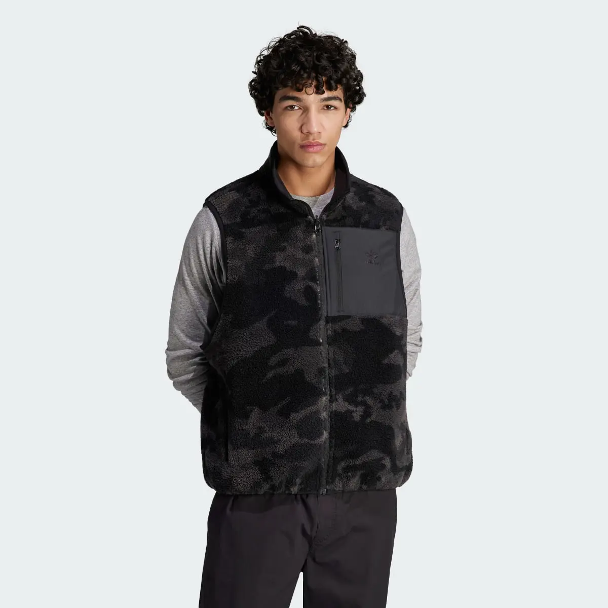 Adidas Graphics Camo Reversible Fleece Vest. 3