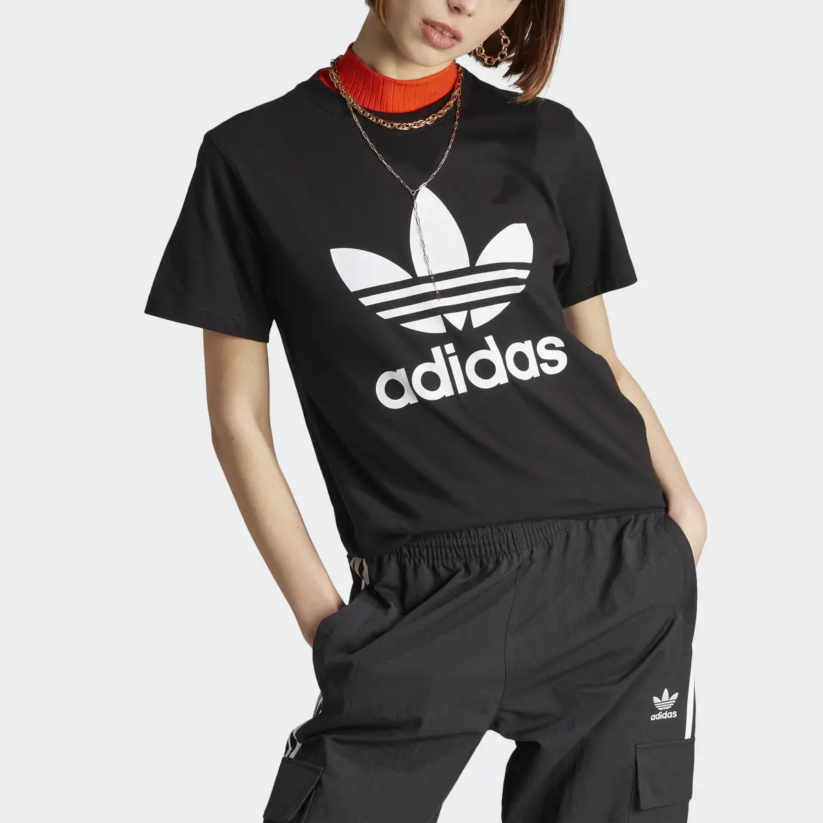 Adidas T-shirt adicolor Classics Trefoil. 1