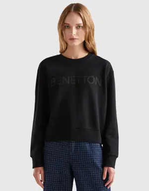pullover sweatshirt with logo print